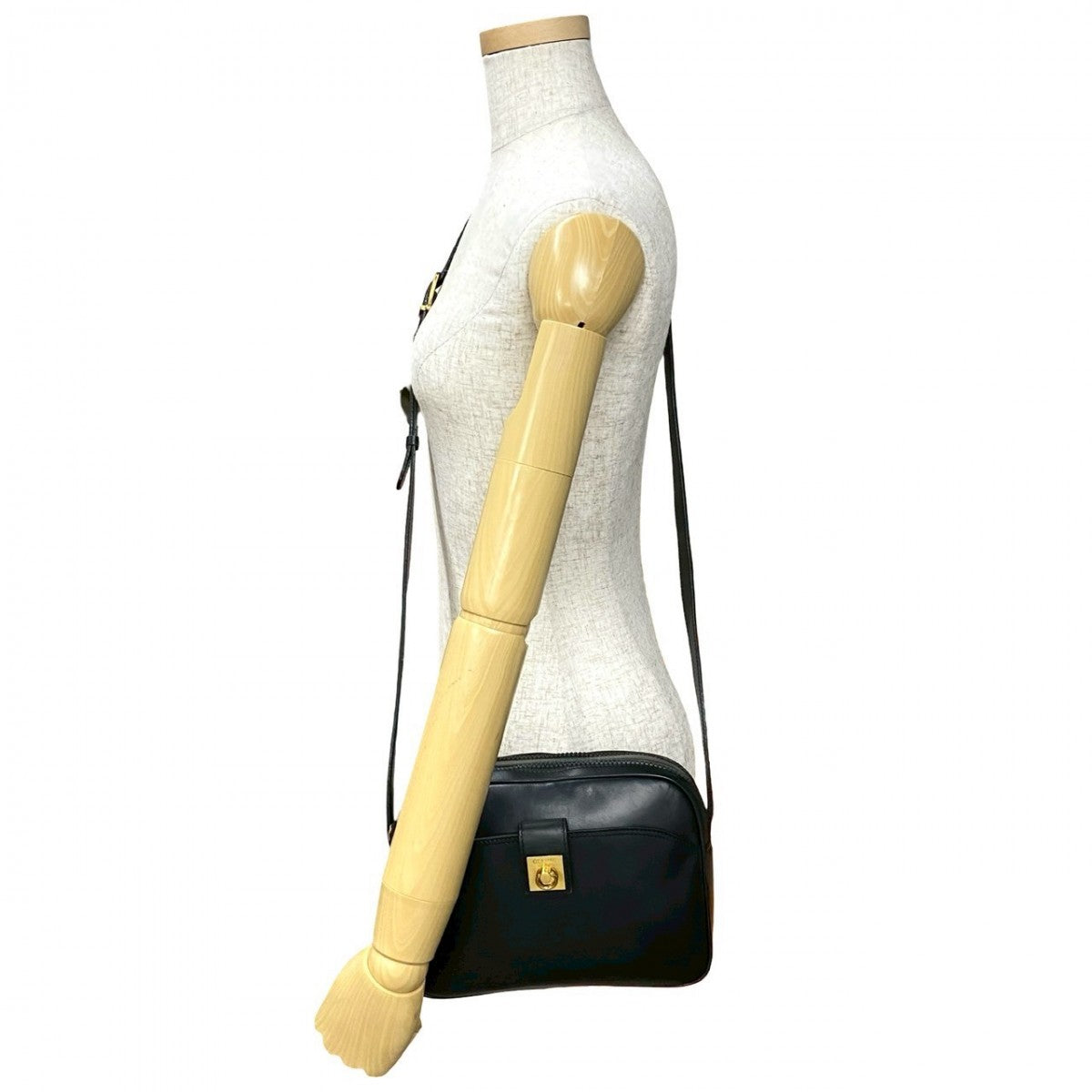 CELINE Shoulder Bag Calfskin black