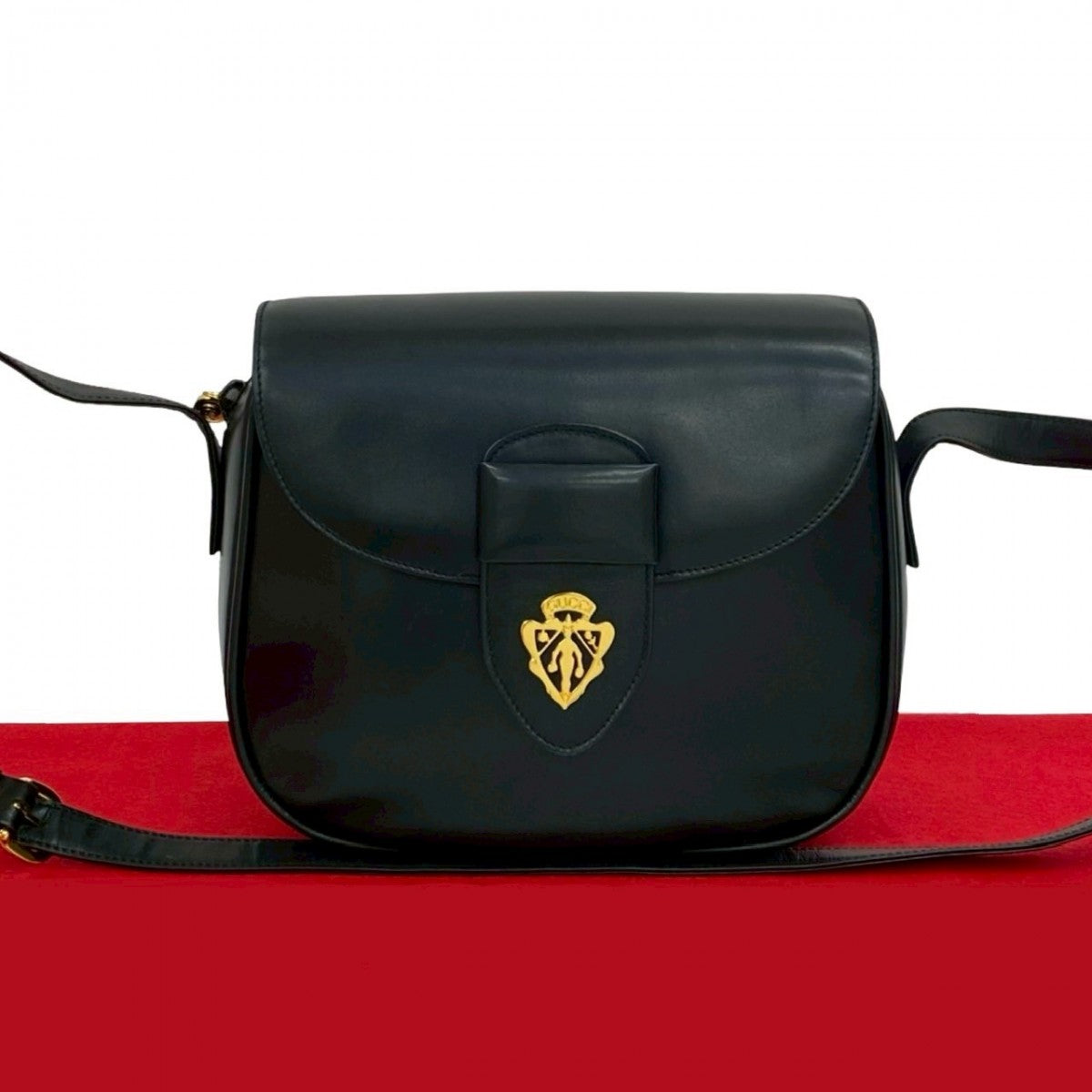 GUCCI Shoulder Bag Calfskin black