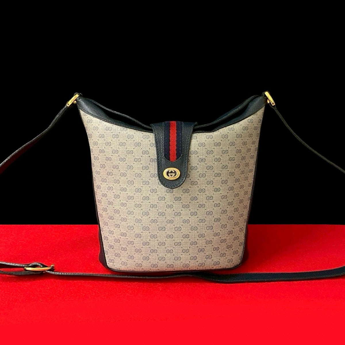 GUCCI Shoulder Bag leather Navy Sherry line