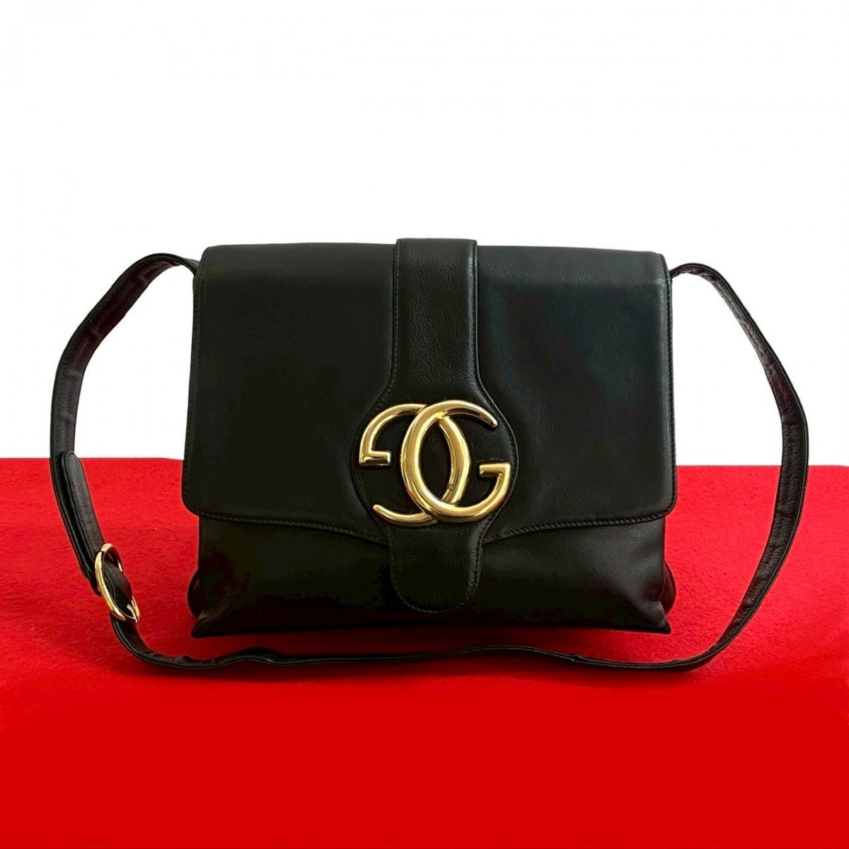 GUCCI Shoulder Bag leather black