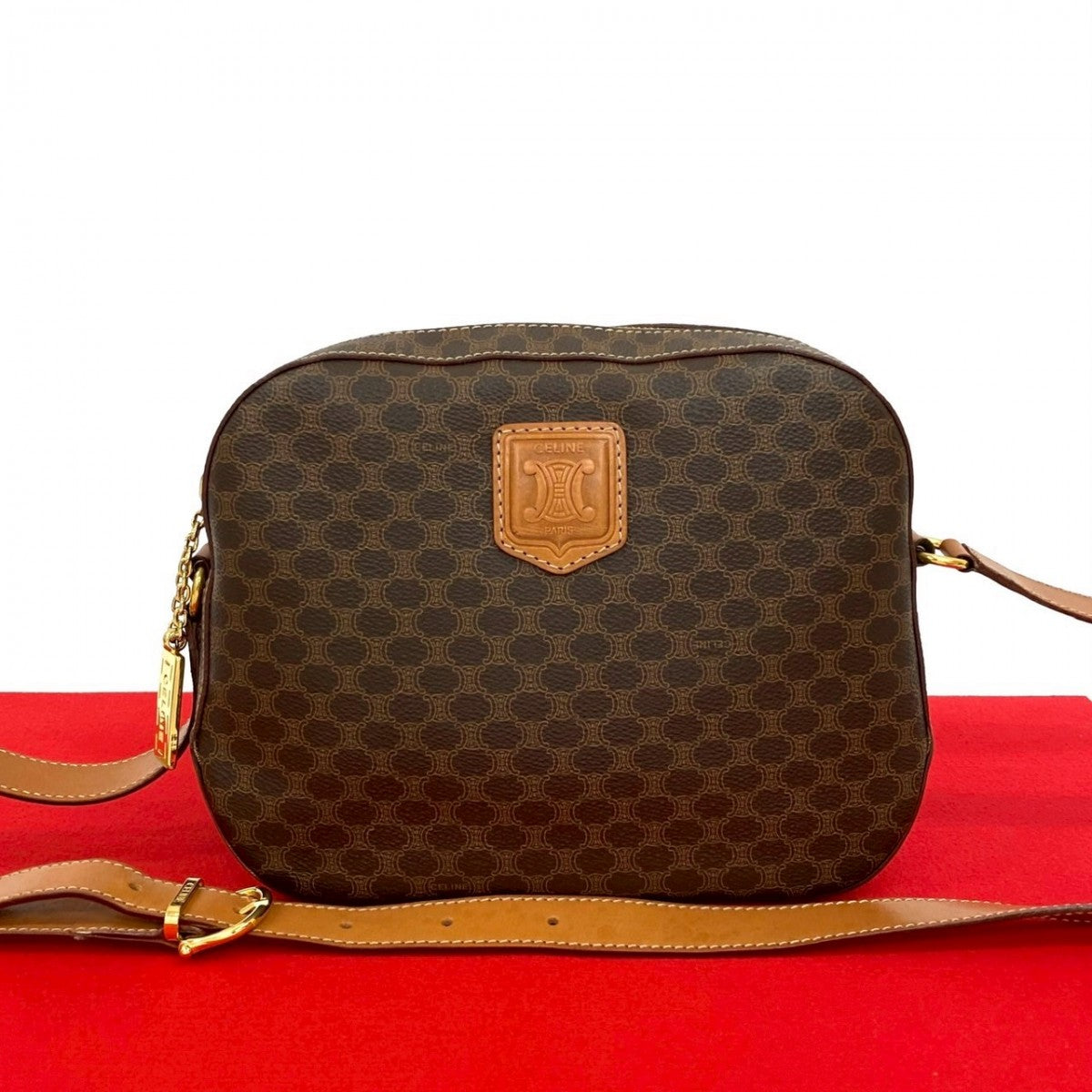 CELINE Shoulder Bag leather Brown