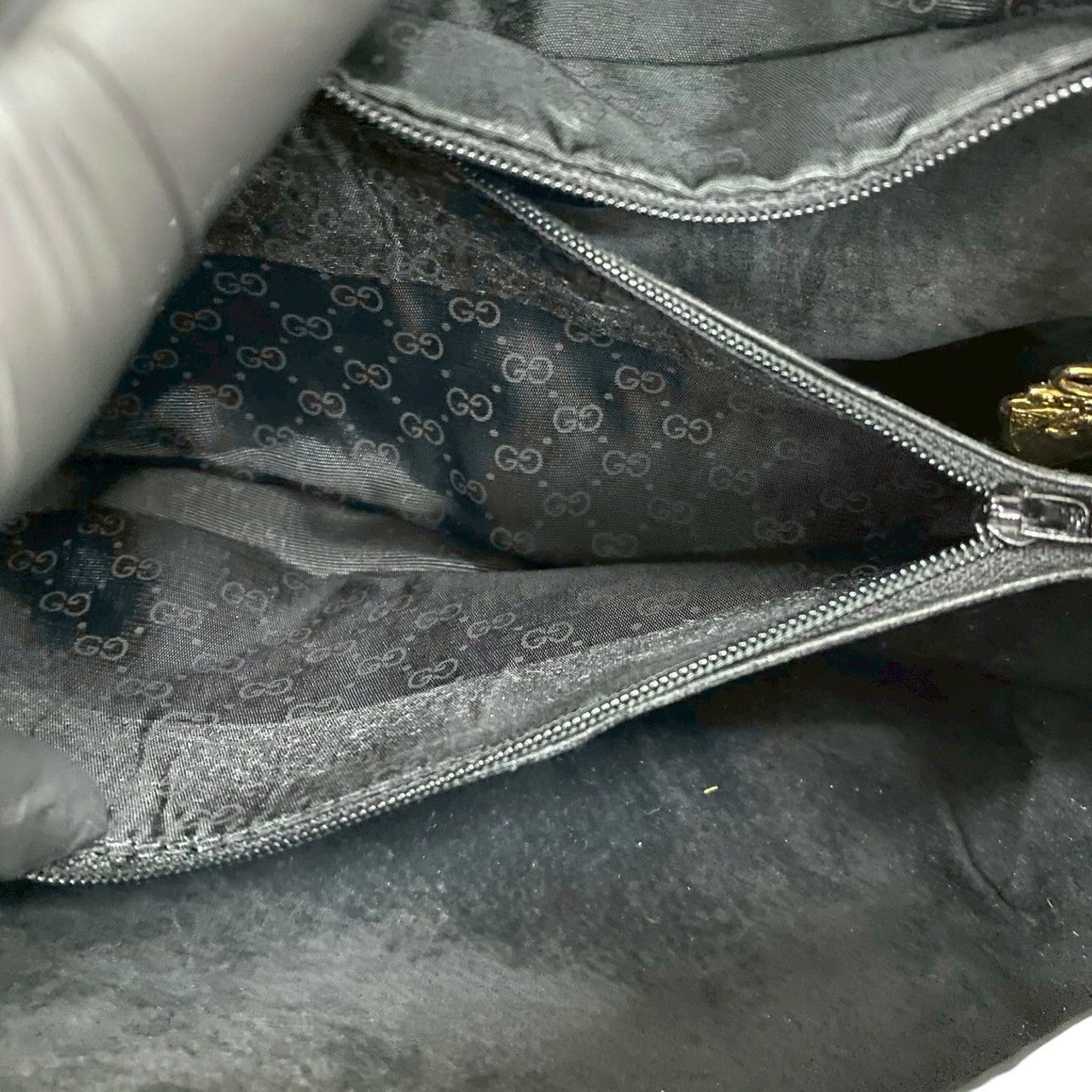 GUCCI Handbag leather black