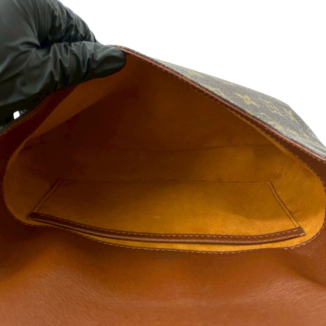 LOUIS VUITTON Shoulder Bag leather Brown Monogram Musette Tango