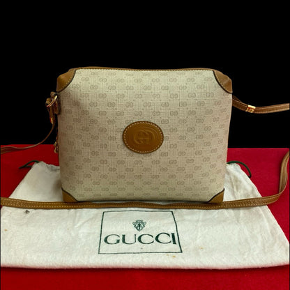 GUCCI Shoulder Bag leather Brown