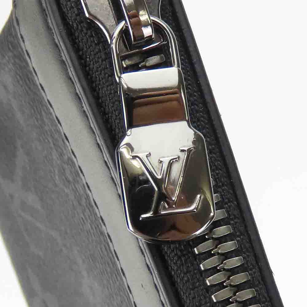 LOUIS VUITTON Pouch M44323 Monogram Eclipse black Pochette Discovery PM unisex(Unisex) Used Authentic