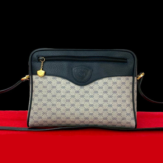 GUCCI Shoulder Bag leather Navy
