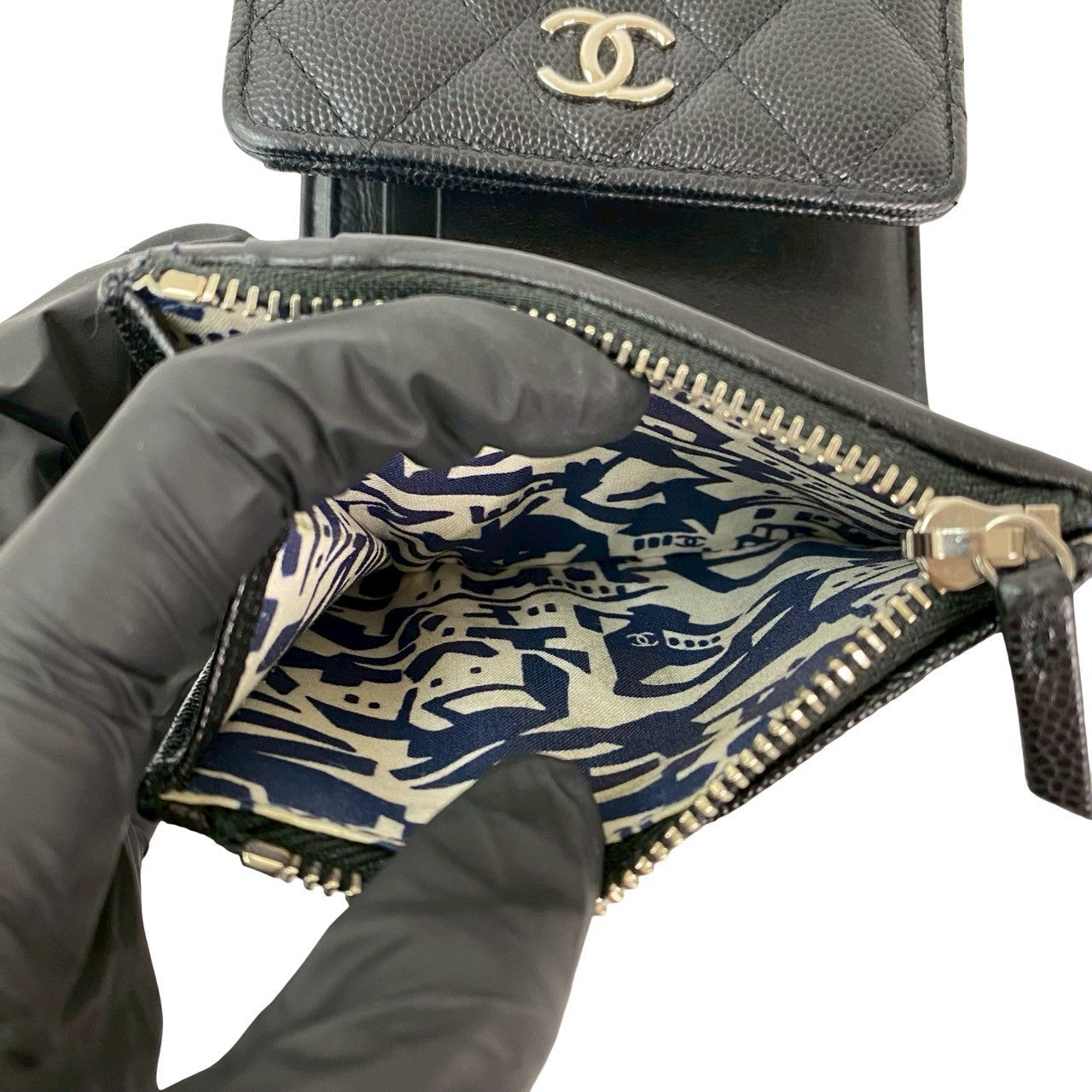 CHANEL Tri-fold wallet Matt caviar skin black Matrasse