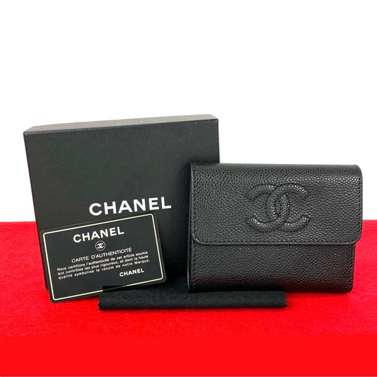 CHANEL Tri-fold wallet Matt caviar skin black
