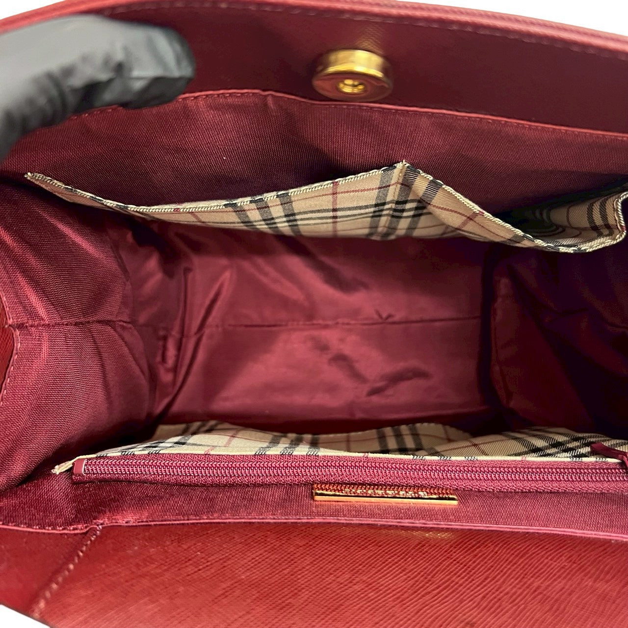 BURBERRY Handbag leather wine-red