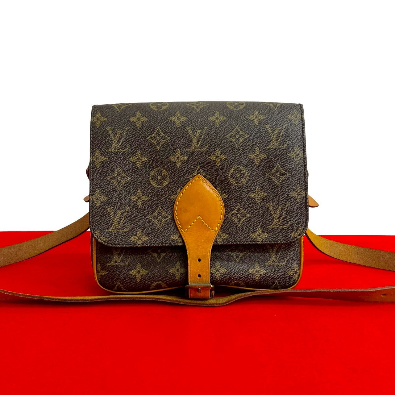 LOUIS VUITTON Shoulder Bag leather Brown Monogram Saint-Cloud