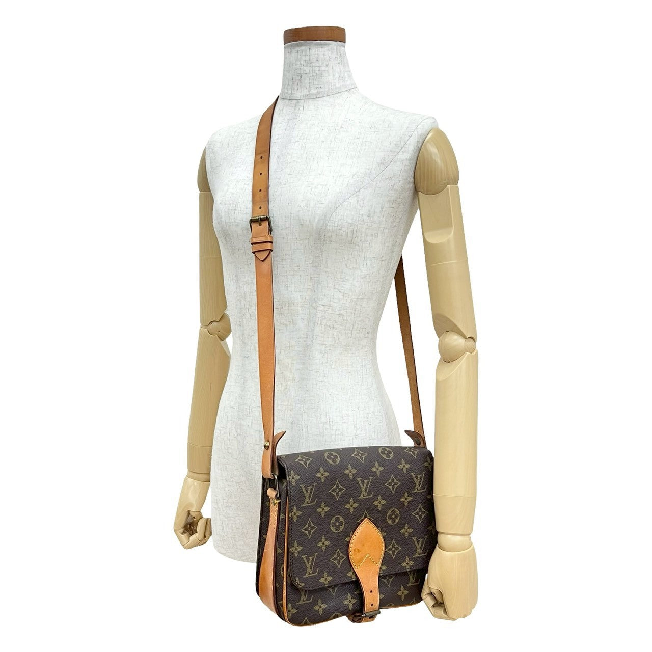 LOUIS VUITTON Shoulder Bag leather Brown Monogram Saint-Cloud