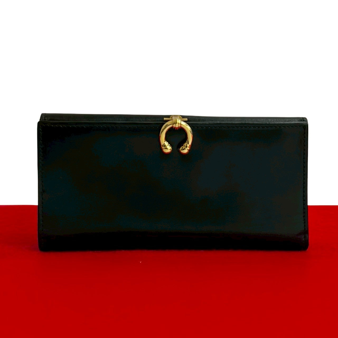 GUCCI Bifold Wallet Calfskin black