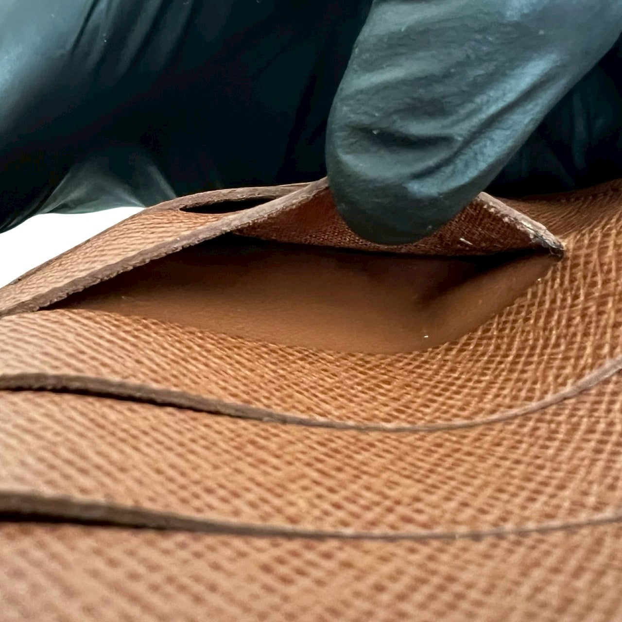 LOUIS VUITTON Bifold Wallet leather Brown Monogram Porte Tresor Etui Papier