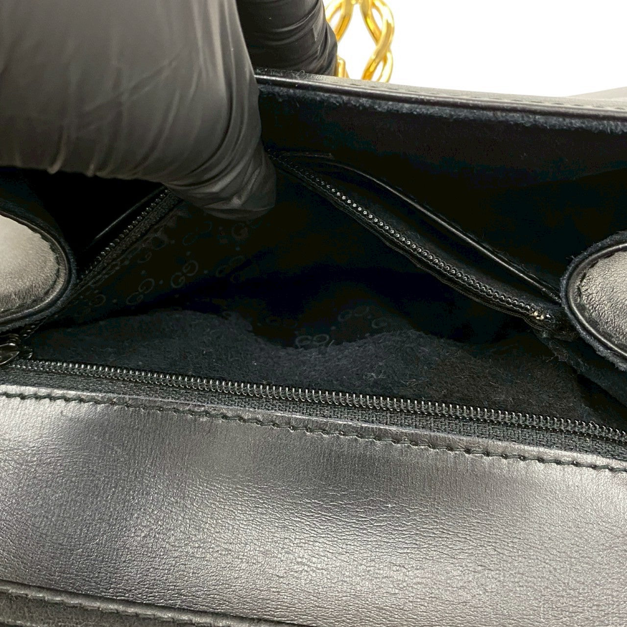 GUCCI Shoulder Bag Calfskin black