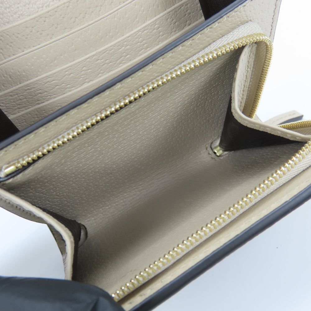 GUCCI Bifold Wallet 598662 GG Supreme canvas, leather Greige type Offidia GG Women Used Authentic