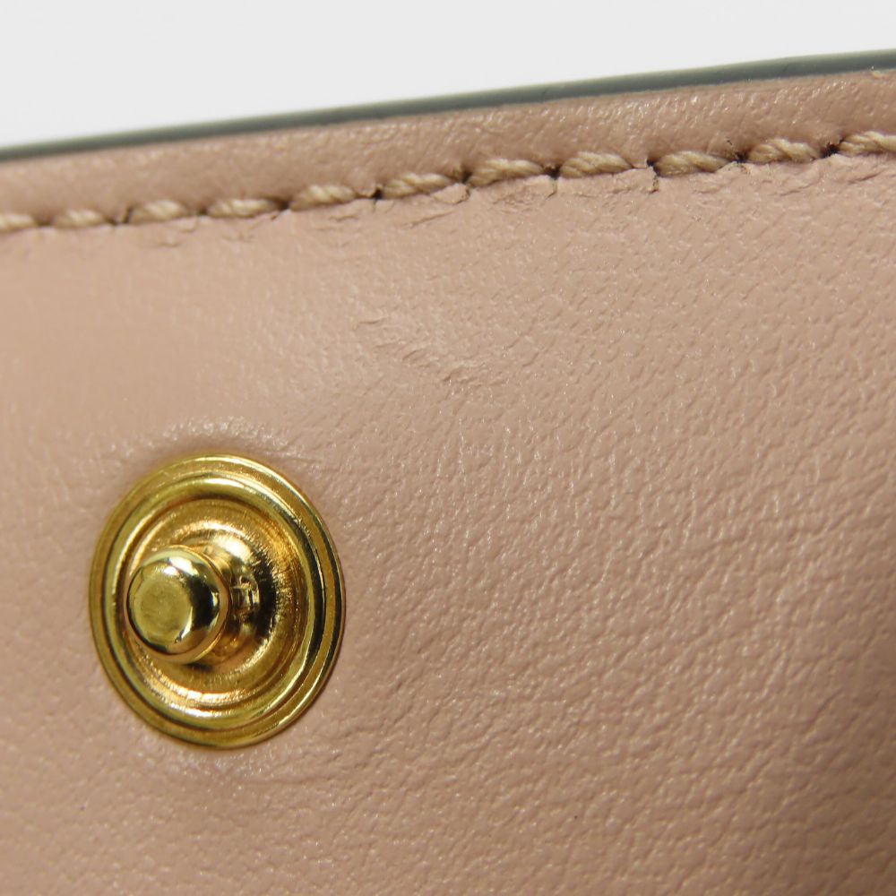 GUCCI Bifold Wallet 723786 leather pink Women Used Authentic