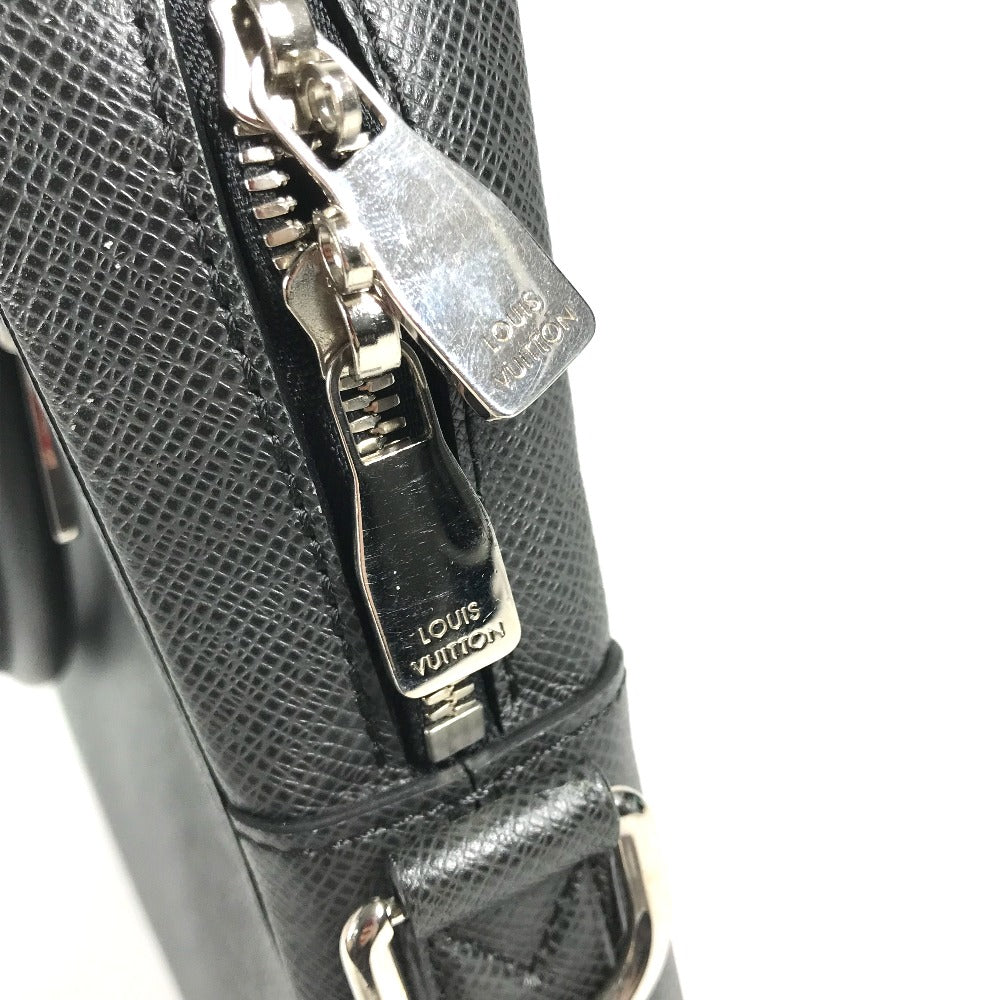 LOUIS VUITTON Business bag M30643 Taiga Leather black Taiga PortoDocument Business PDV mens Secondhand Authentic