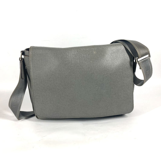 LOUIS VUITTON Shoulder Bag M32623 Taiga Leather gray Taiga Roman MM mens Used Authentic
