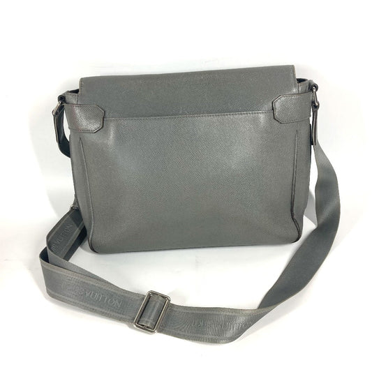 LOUIS VUITTON Shoulder Bag M32623 Taiga Leather gray Taiga Roman MM mens Used Authentic