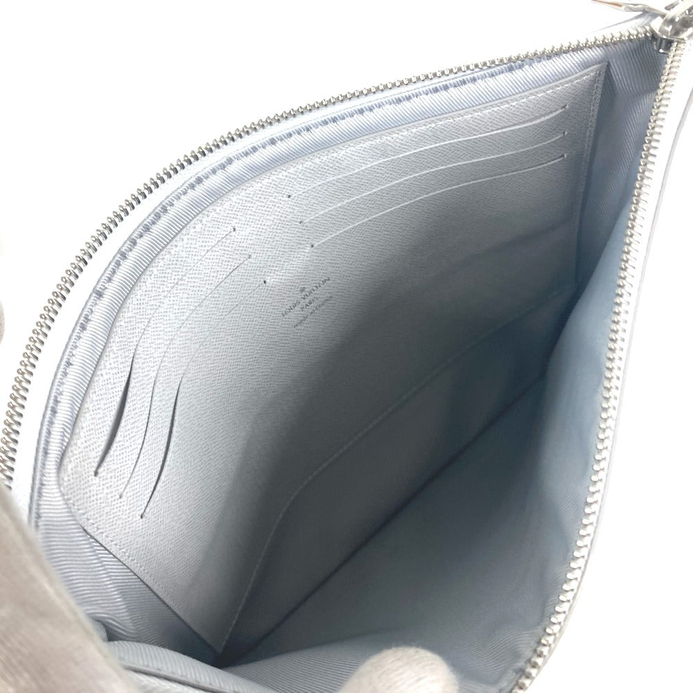LOUIS VUITTON Clutch bag M68310 Monogram canvas white Monogram white Zipped pouch GM