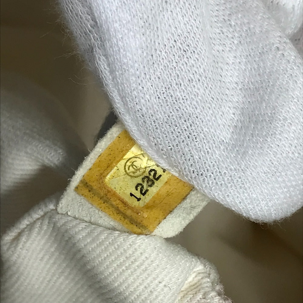 CHANEL Shoulder Bag Soft caviar skin white CC COCO Mark