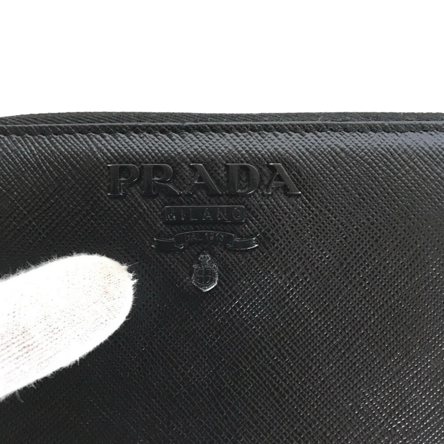 PRADA SAFFIANO ROUND ZIP LONG WALLET BLACK
