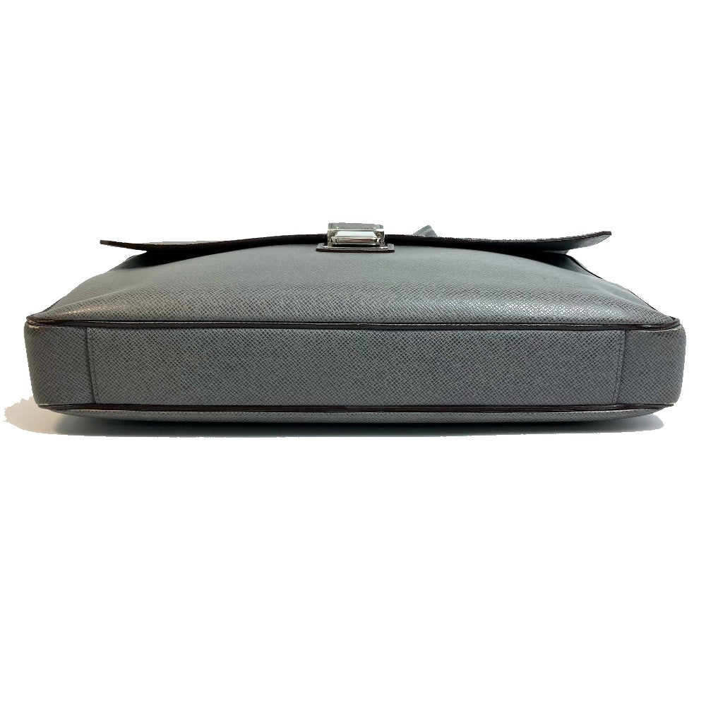 LOUIS VUITTON Briefcase M32641 Taiga Leather gray Taiga Vasili PM mens Used Authentic