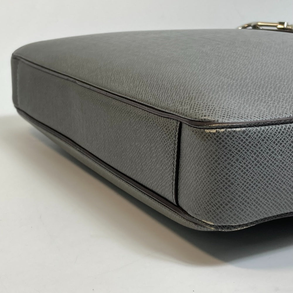 LOUIS VUITTON Briefcase M32641 Taiga Leather gray Taiga Vasili PM mens Used Authentic