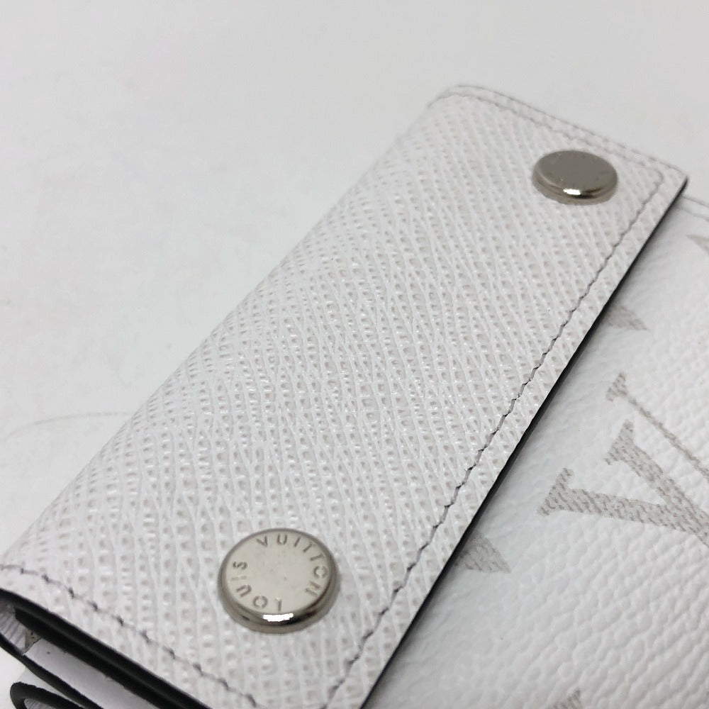 LOUIS VUITTON Trifold wallet M30899 leather white Wallet Compact Wallet Tiger Lama Monogram Discovery compact wallet mens Used Authentic