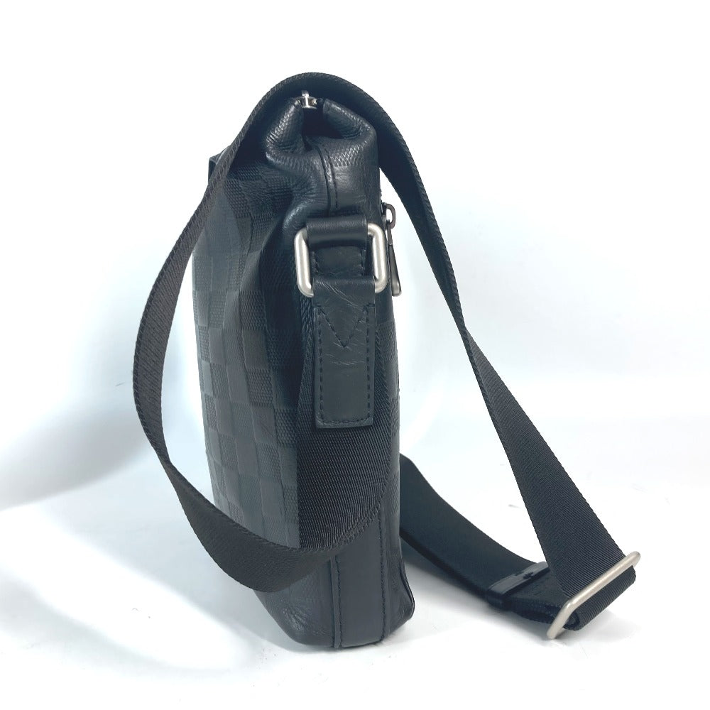 LOUIS VUITTON Shoulder Bag N42418 Damier Anfini Leather black Damier Anfini Discovery Messenger