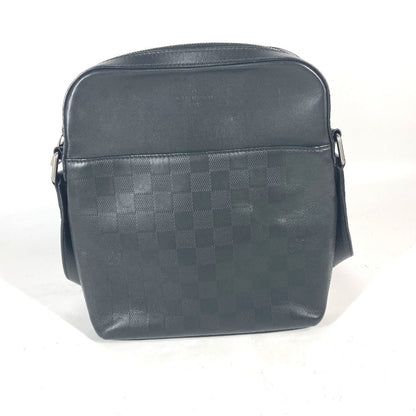 LOUIS VUITTON Shoulder Bag N23355 Damier Anfini Leather black Damier Anfini Pochette District mens Used Authentic