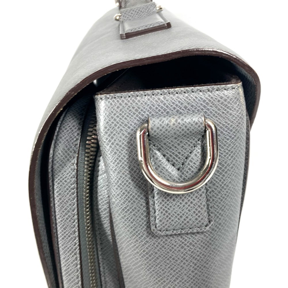 LOUIS VUITTON Business bag ‚l32638 Taiga Leather gray Taiga Vasiri GM mens Used Authentic