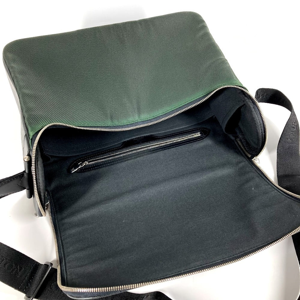 LOUIS VUITTON Shoulder Bag M30862 Taiga Leather, Nylon khaki Taiga Thai meal