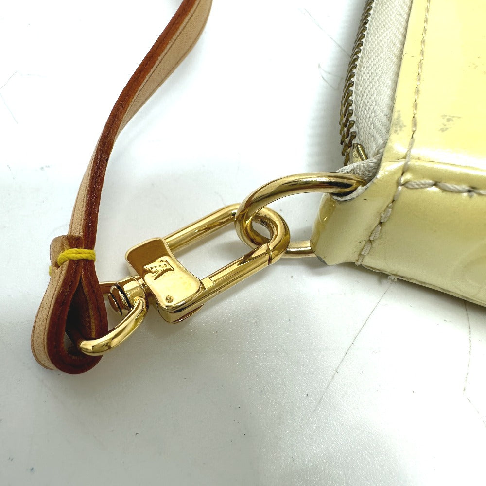 LOUIS VUITTON Shoulder Bag M91333 Monogram Vernis white Monogram Vernis mallory square Women Used Authentic