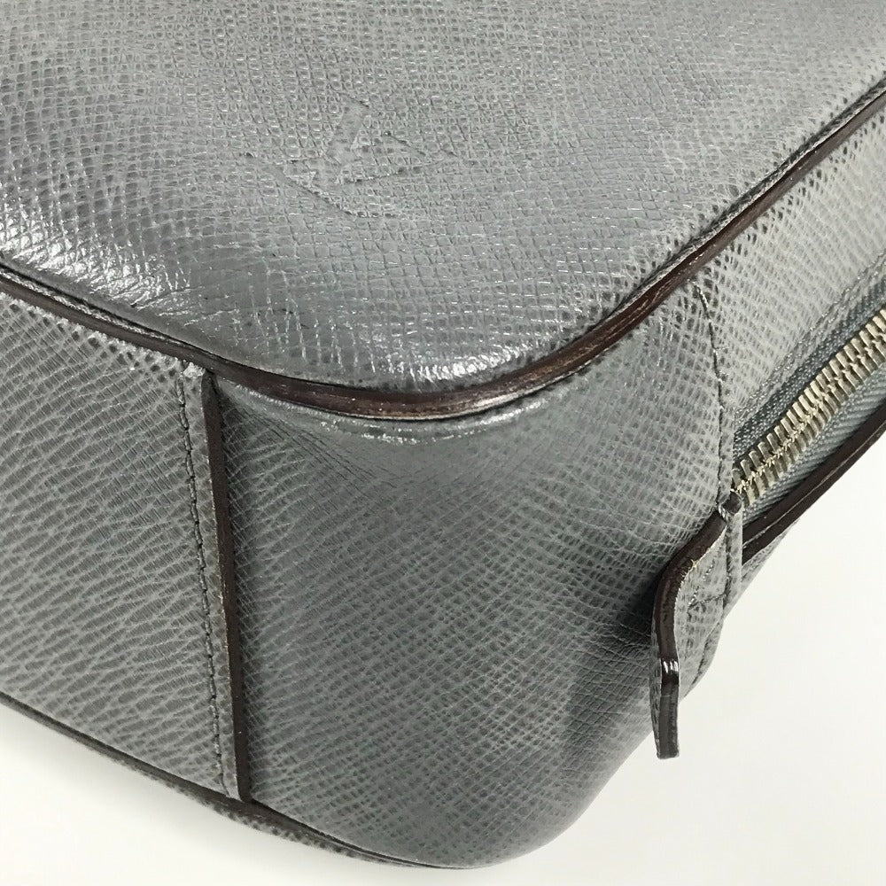 LOUIS VUITTON Business bag M32782 Taiga Leather gray Taiga Neo Igor mens Used Authentic