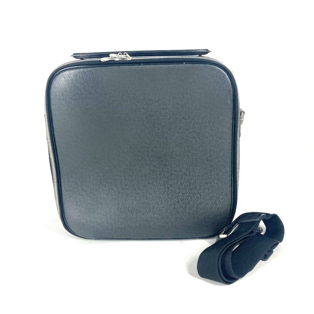 LOUIS VUITTON Business bag M30762 Taiga Leather black Taiga Tula 2WAY Shoulder Bag