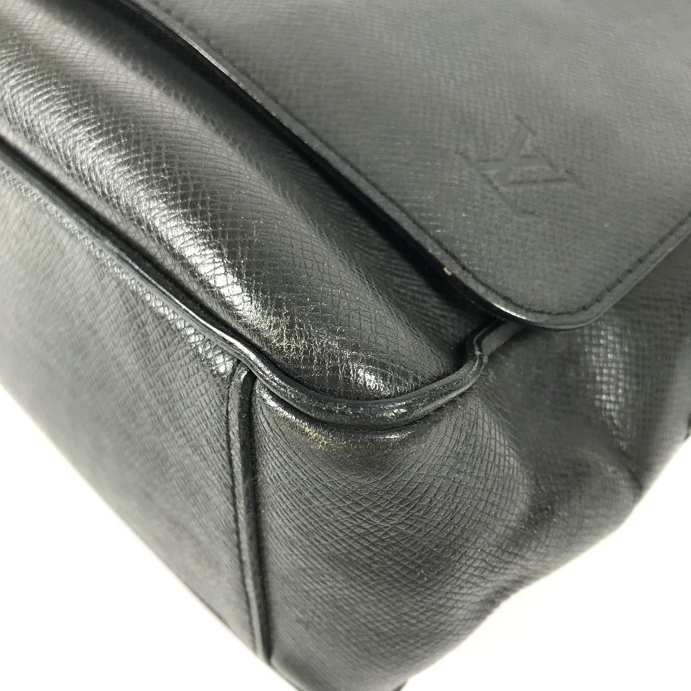 LOUIS VUITTON Shoulder Bag M32702 Taiga Leather black Taiga Milo unisex(Unisex) Used Authentic