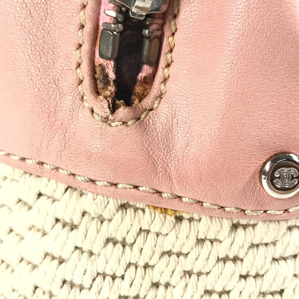 CHANEL Shoulder Bag Leather / canvas pink logo