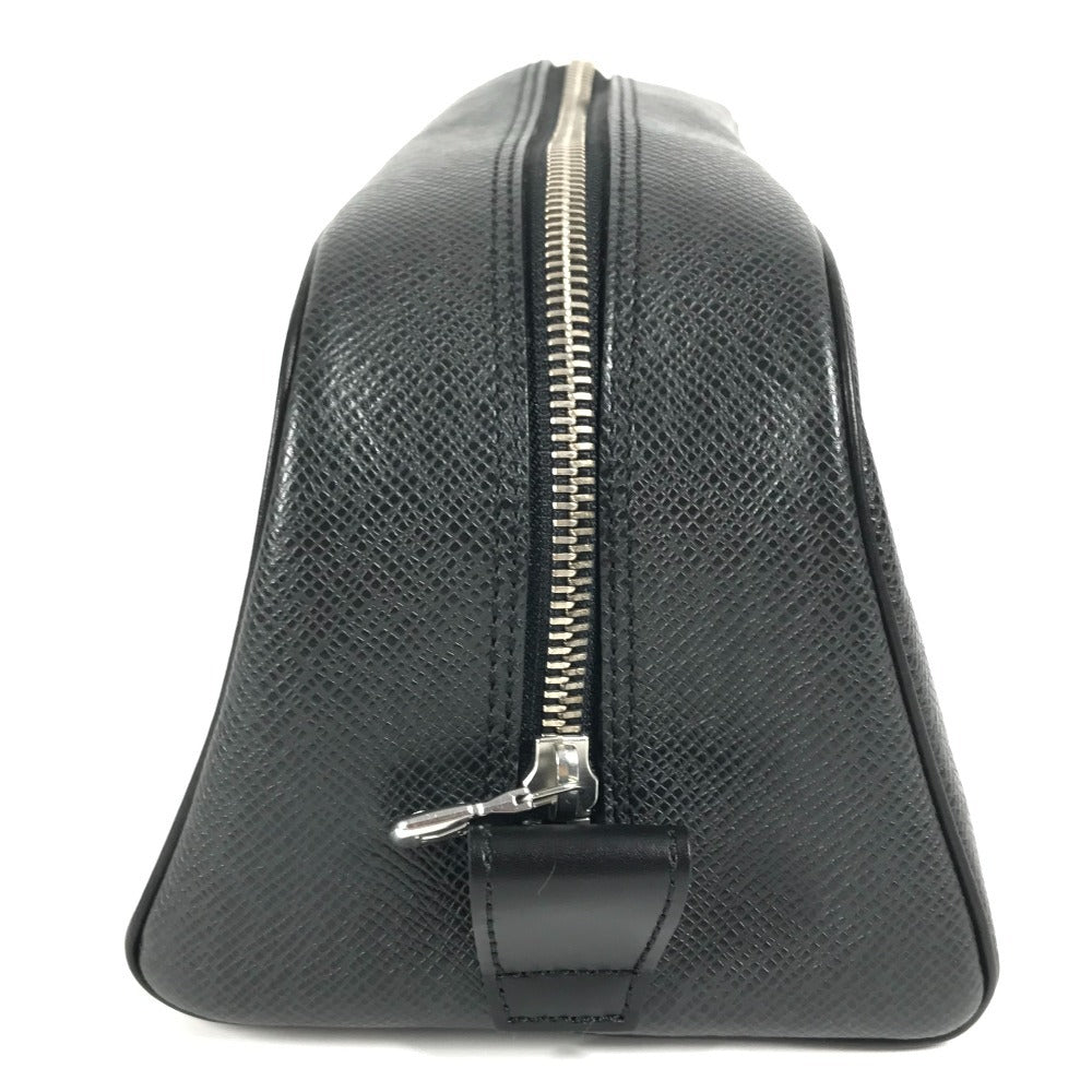 LOUIS VUITTON business bag M30222 Taiga Leather black Taiga Truest Cracking PM