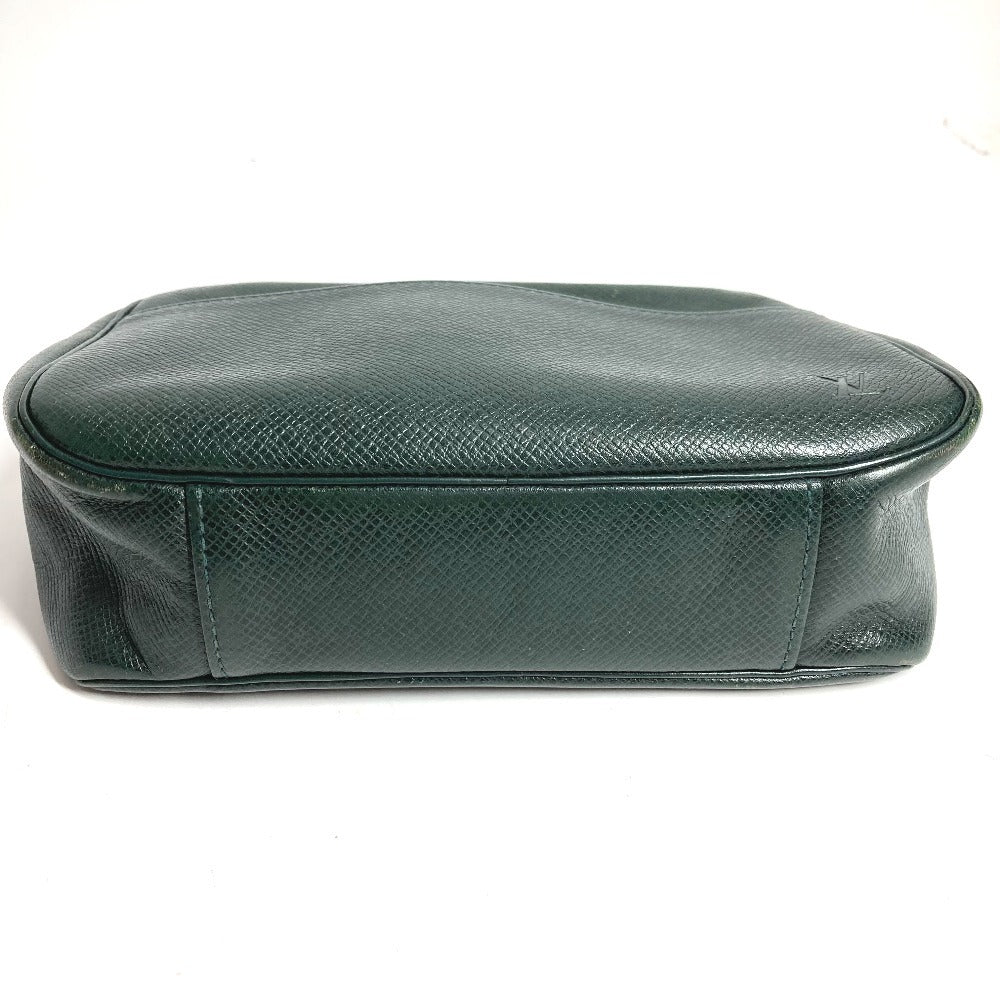 LOUIS VUITTON Pouch M30304 Taiga Leather green Taiga Accessory pouch