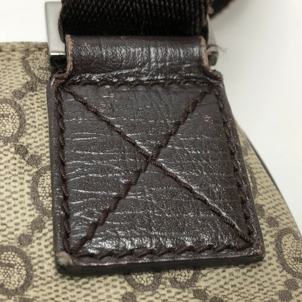 GUCCI Shoulder Bag 141198 GG Supreme Canvas beige GG Messenger bag Women Used Authentic