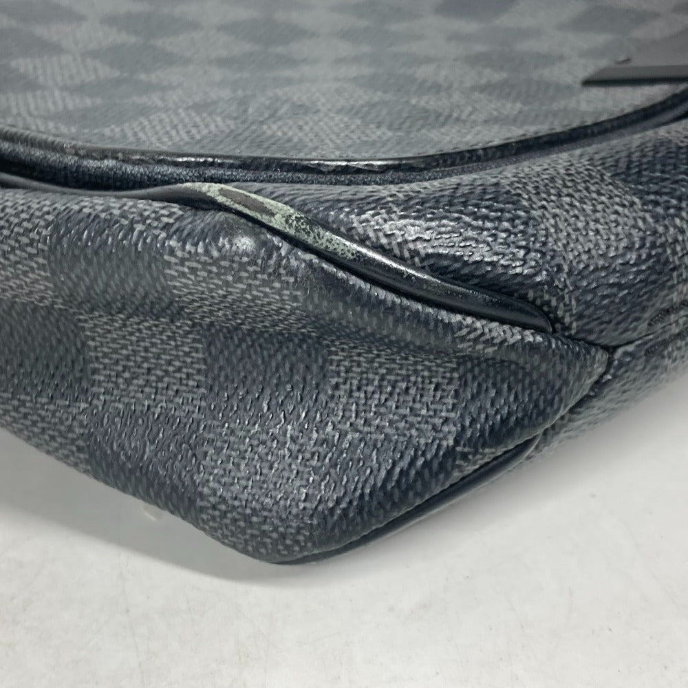 LOUIS VUITTON Shoulder Bag N41260 Damier Grafitto Canvas black Damier Grafitte District PM mens Used Authentic