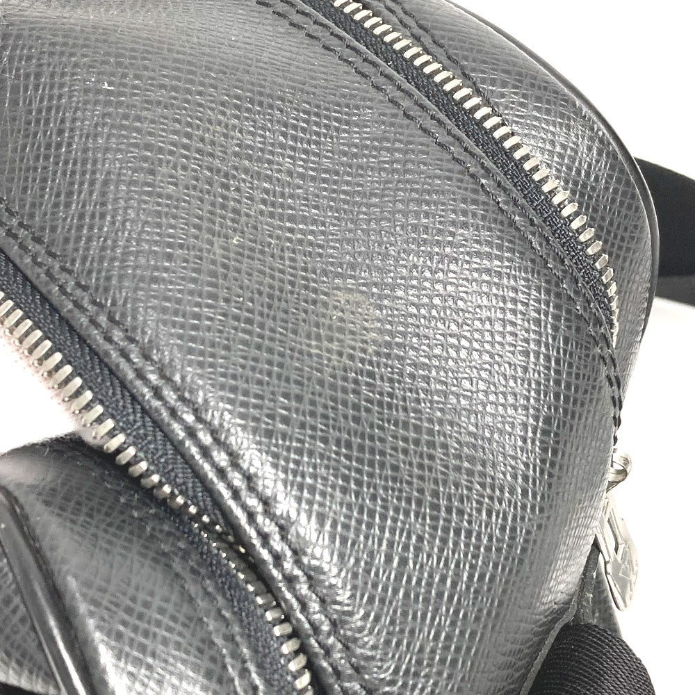 LOUIS VUITTON Shoulder Bag M30152 Taiga Leather black Taiga Reporter PM unisex(Unisex) Used Authentic
