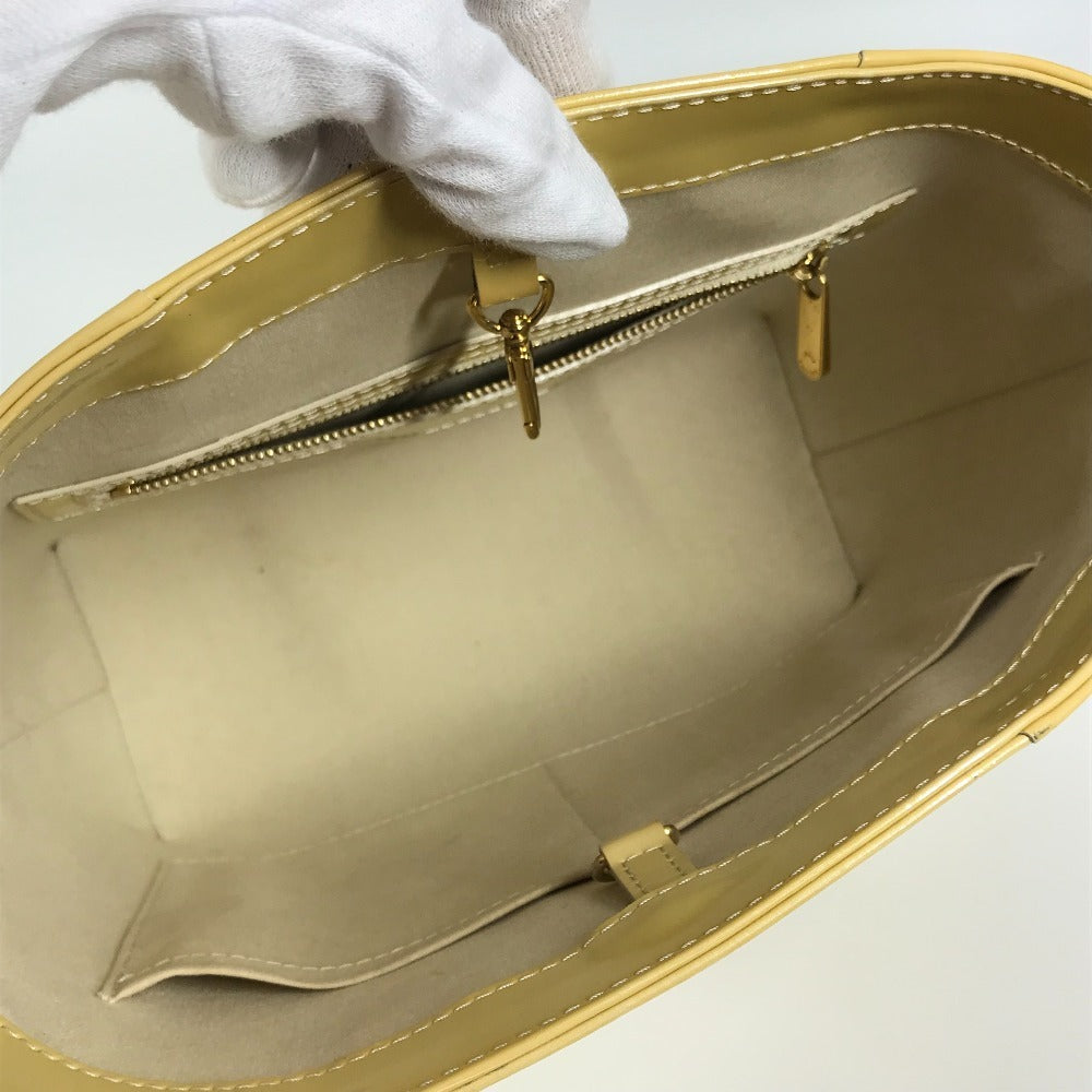LOUIS VUITTON Shoulder Bag M91743 Monogram Vernis white Monogram Vernis Avalon MM Women Used Authentic