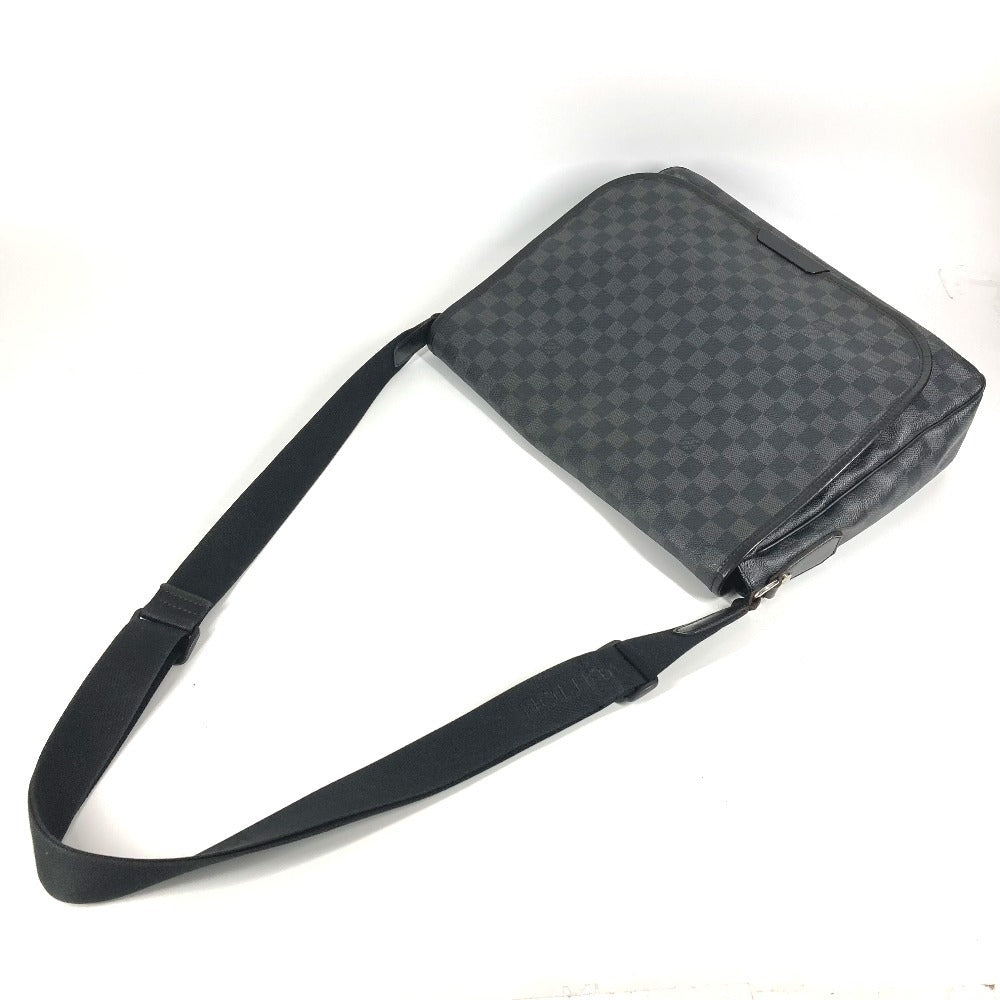 LOUIS VUITTON Shoulder Bag N58033 Damier Grafitto Canvas black Damier Grafitte Daniel GM
