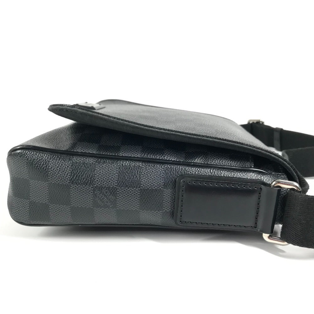 LOUIS VUITTON Shoulder Bag N41260 Damier Grafitto Canvas black Damier Grafitte District PM District PM