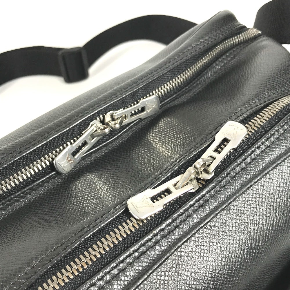 LOUIS VUITTON Shoulder Bag M30152 Taiga Leather black Taiga Reporter PM Reporter PM