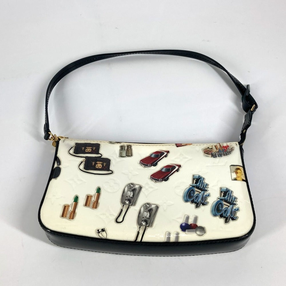 LOUIS VUITTON Shoulder Bag M90928 Patent leather white Vernis Sticker Pochette Accessoires