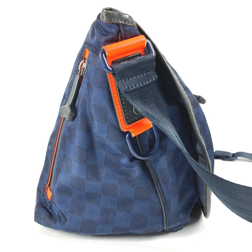 LOUIS VUITTON Shoulder Bag N41240 Leather / nylon Navy Damier Challenge Messenger Bag