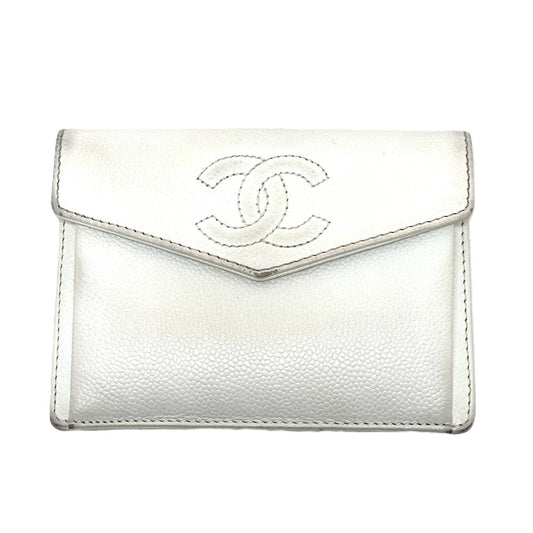 CHANEL Folded wallet Caviar skin white COCO Mark Women Used Authentic